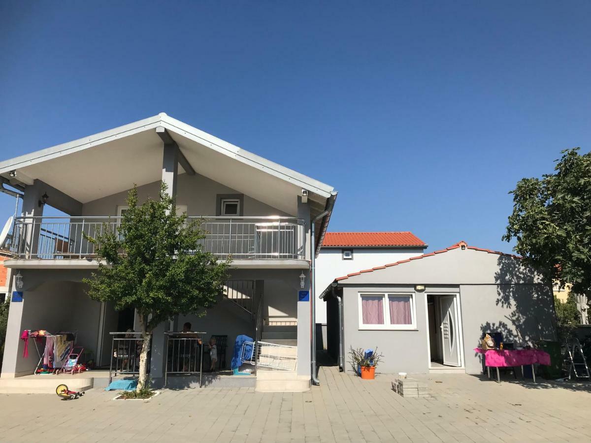 Haus Hanna Vodice Exterior foto